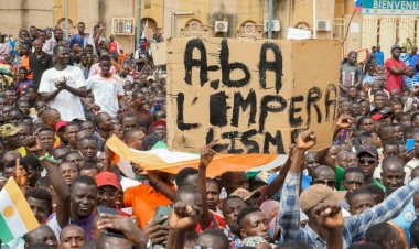 Níger lucha contra el colonialismo francés y estadounidense