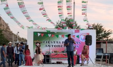 Hermosillenses celebraron en unidad fiestas patrias en Las Cuevitas