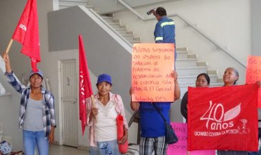 Sudcalifornianos exigen atención y succiona a alcaldesa de La Paz, BCS