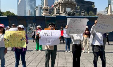 Manifestación ante el Ángel de la Independencia