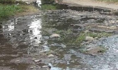 Reportan foco de infección por brote de aguas negras en SLP