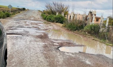 Demandan arreglo de la carretera Guadalupe a Viboritas