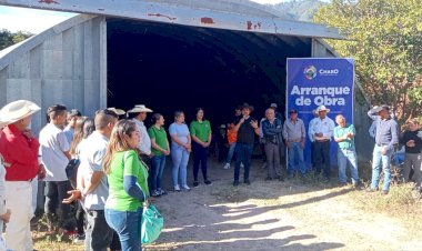 Pese a recortes gubernamentales, antorchistas buscan mejorar infraestructura educativa