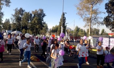 Mujeres antorchistas realizan caminatas en Tláhuac por 8 M