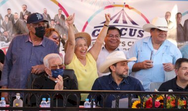 Trabajo en equipo, el secreto del éxito de la Feria de Tecomatlán