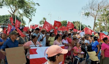 En Quintana Roo, la lucha y labor de gestión dan resultados: Hoil López