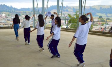 REPORTAJE | Estudiantes de Tepexoxuca muestran talento en danzas tradicionales