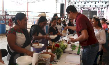 Huitzilan: la feria de un municipio indígena modelo