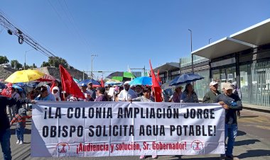 Ciudadanos hidalguenses marchan contra represión de gobierno morenista