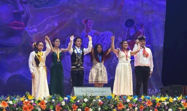 Monse Ruíz, bronce en canto juvenil de XXI Espartaqueada Cultural