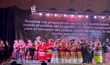 Gana CDMX 2 premios en baile en XXI Espartaqueada Cultural