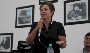 Promueve Maricela Serrano historia de lucha estudiantil en México