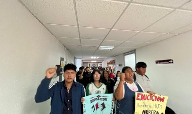 Firman minuta de acuerdo SEV y representantes de escuelas antorchistas