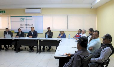 Supervisa CFE proyectos de servicio eléctrico gestionados por Antorcha en Fresnillo
