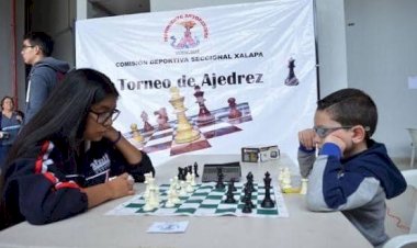 Organiza Antorcha en Xalapa eliminatoria de ajedrez