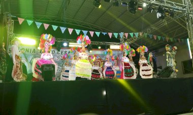 Con éxito festejan 30 años de la Ruiz Ferro