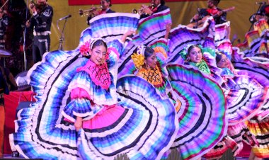Festival de Folclor Nacional, convocado por el Movimiento Antorchista en Oaxaca